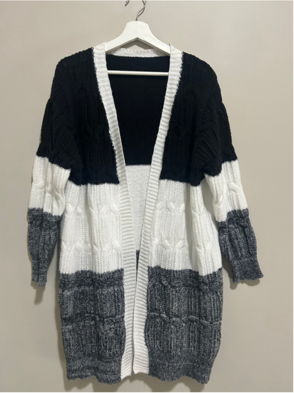 Cardigan Sweater 2X Black White Gray Colorblock Cable Knit
